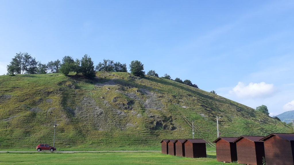 Camping Între Râuri