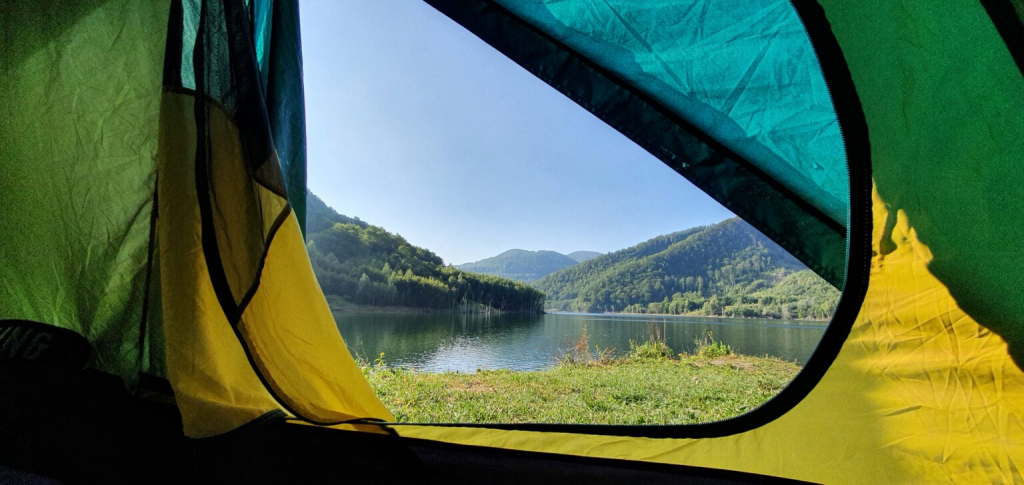 Camping Izvorul Bucuriei - Gura Siriului