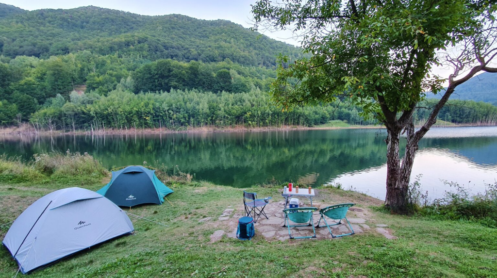 Camping Izvorul Bucuriei - Gura Siriului