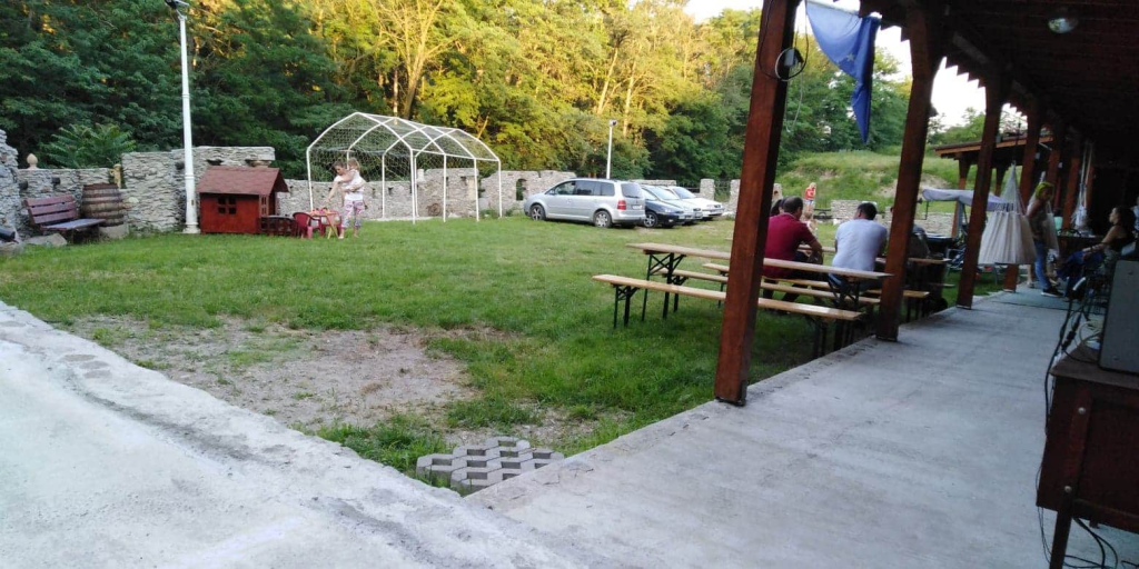 Camping La Cetate Deva 