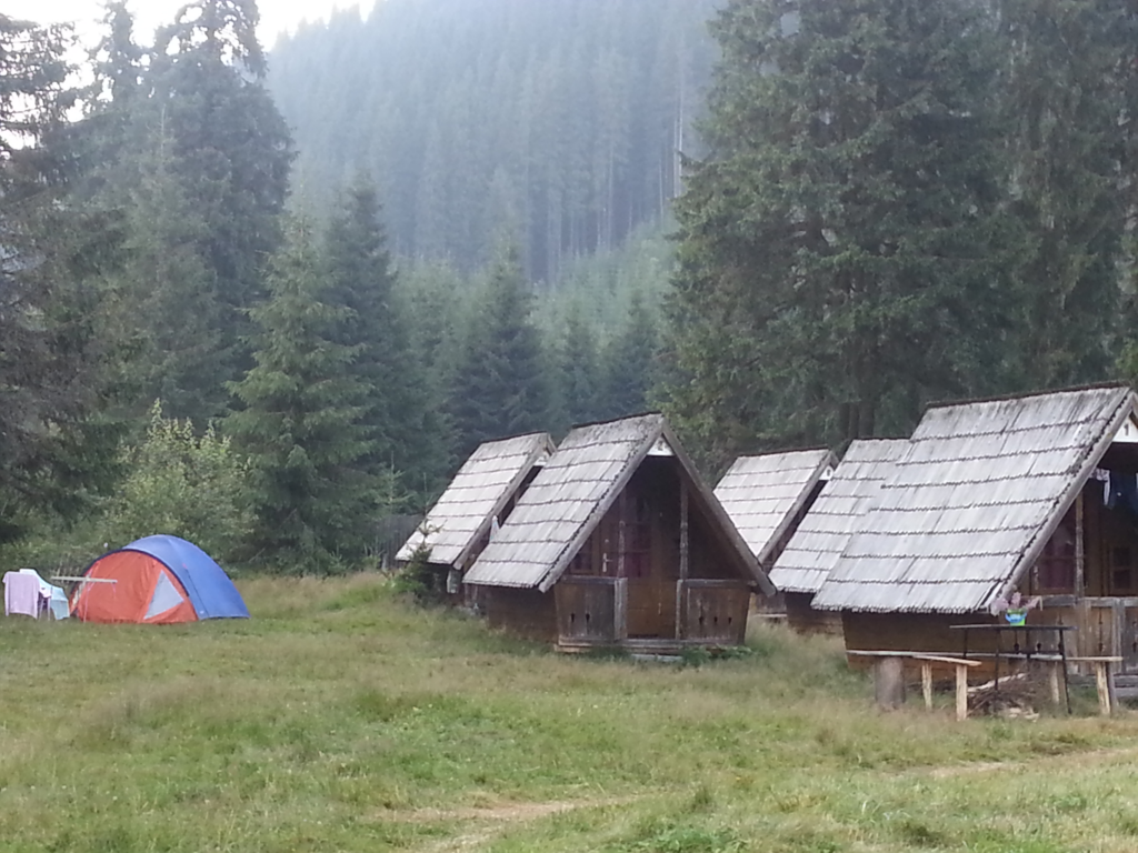 Camping Obarsia Lotrului