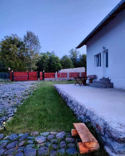 Camping Valea Sâmbetei 