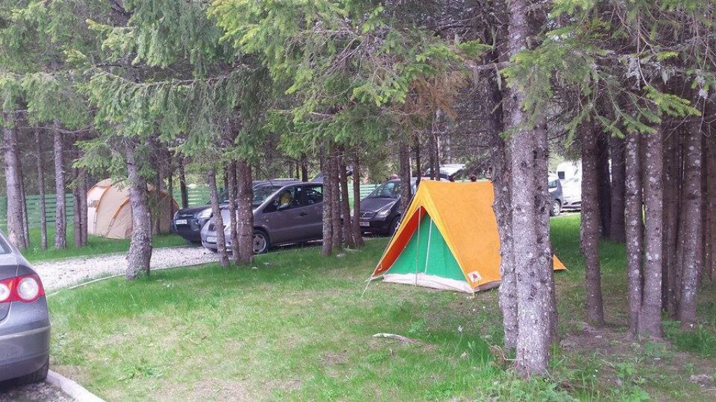 Camping Zanoaga