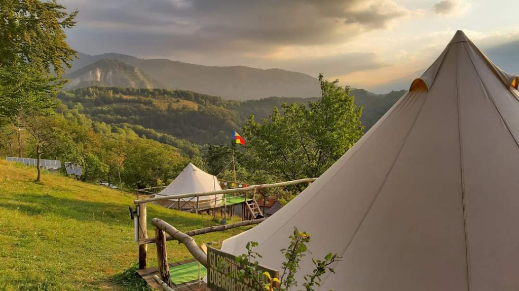 Glamping Camp Dobraia