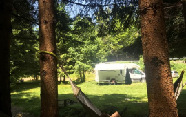 GĂRÂNA CAMPING